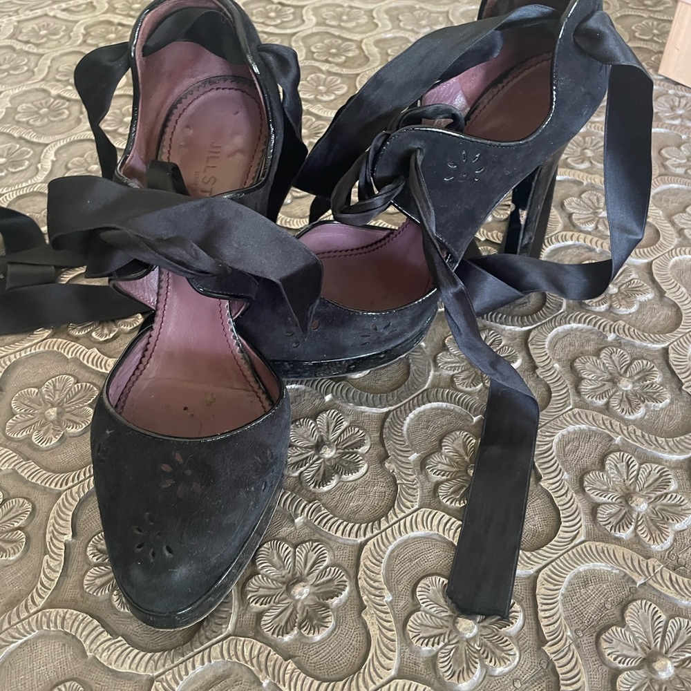 High heel - Picture 2 of 7